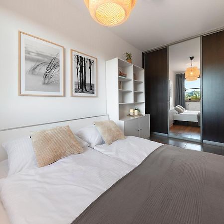 Blue Mare Jagiellonska Kladka Przy Morzu I Pkp Appartement Kołobrzeg Buitenkant foto